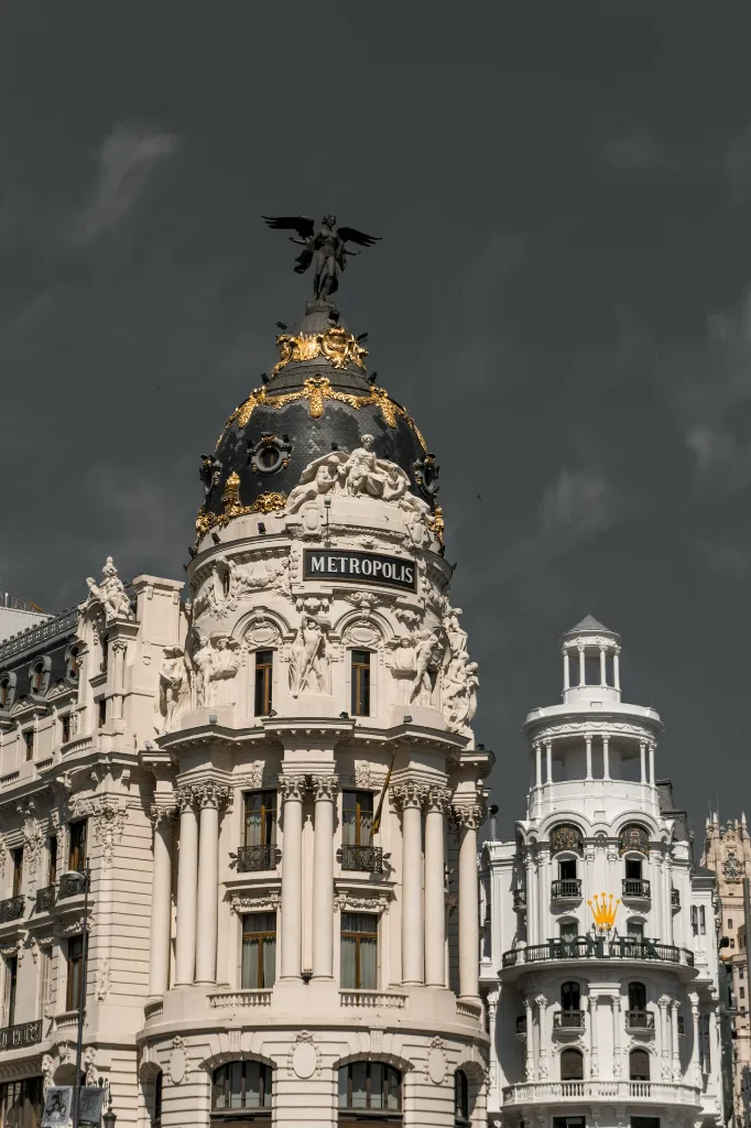 unsplash_YuH5zftcocA_MADRID.webp